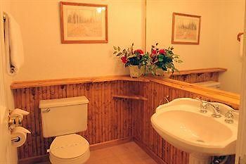 Sybaris Pool Suites Mequon Brown Deer Eksteriør bilde