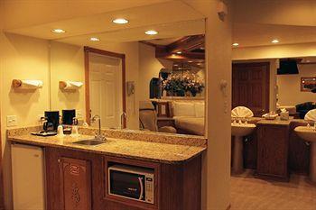 Sybaris Pool Suites Mequon Brown Deer Eksteriør bilde