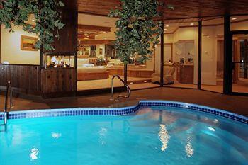 Sybaris Pool Suites Mequon Brown Deer Eksteriør bilde